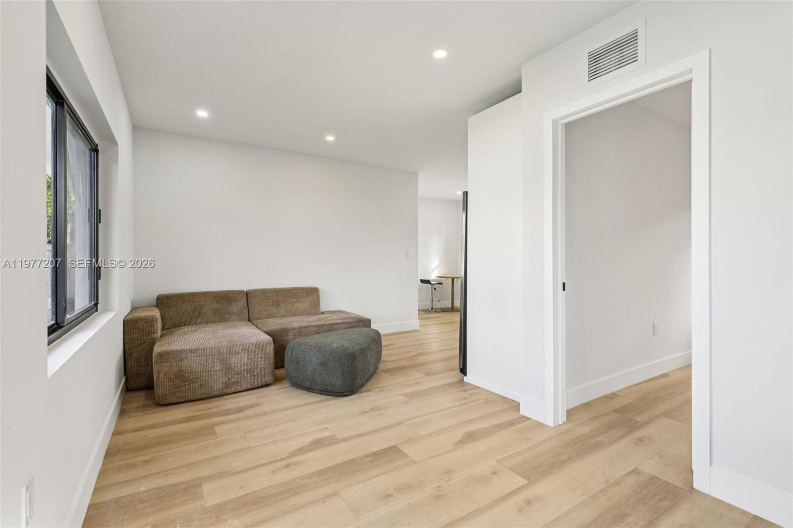 NORTH SHORE CREST - Residential