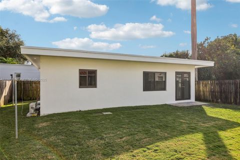 Tiny photo for 700 NE 87th St, Miami, FL 33138 (MLS # A11977207)