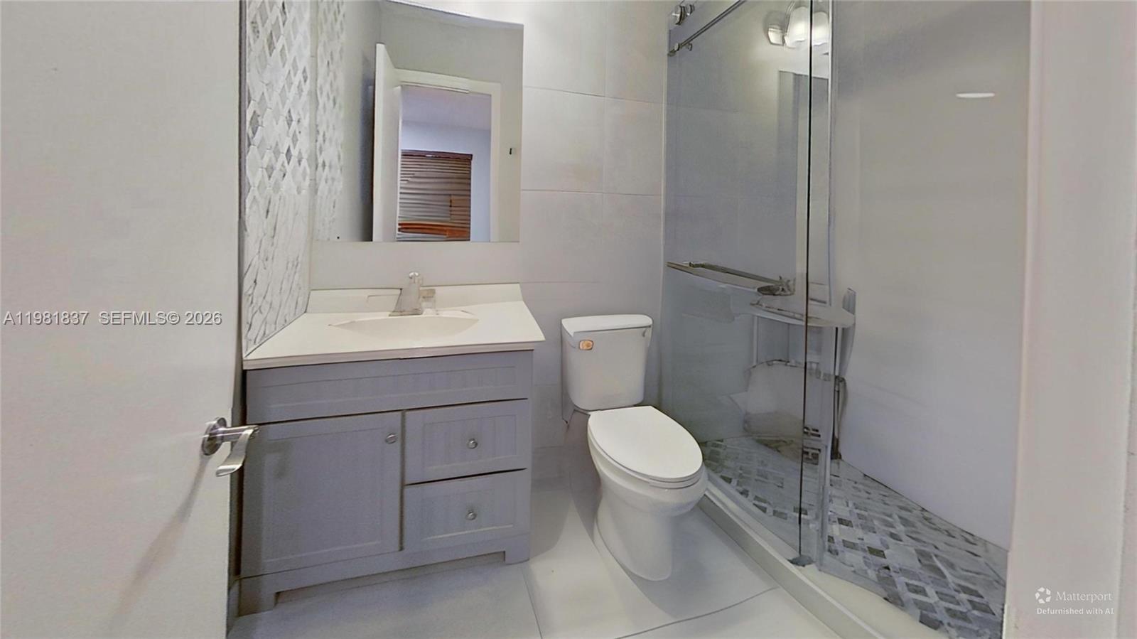 EMERALD POINTE - Residential Lease