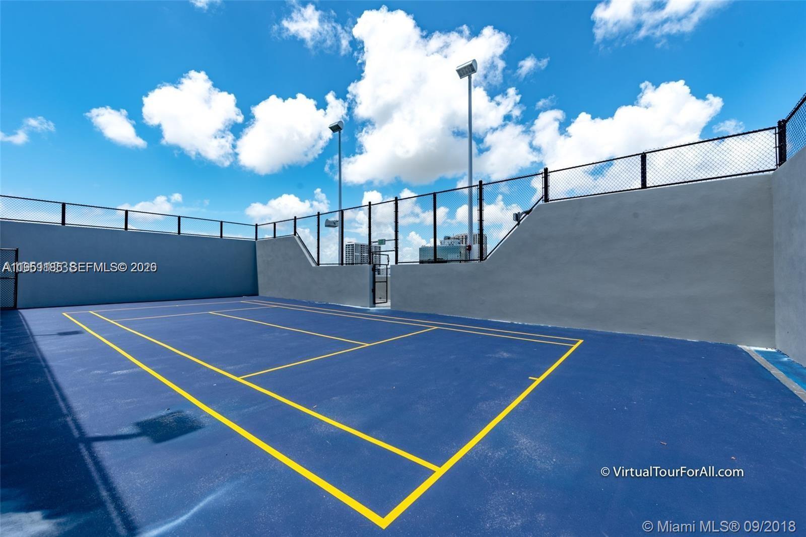 PARAISO BAYVIEWS CONDO - Residential