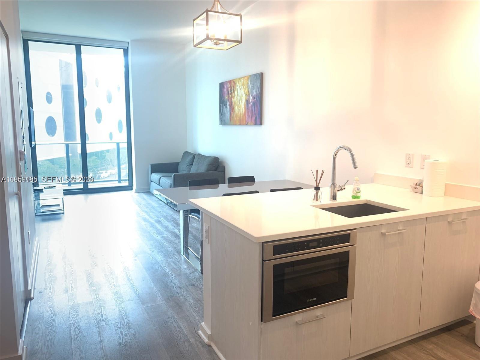 PARAISO BAYVIEWS CONDO - Residential