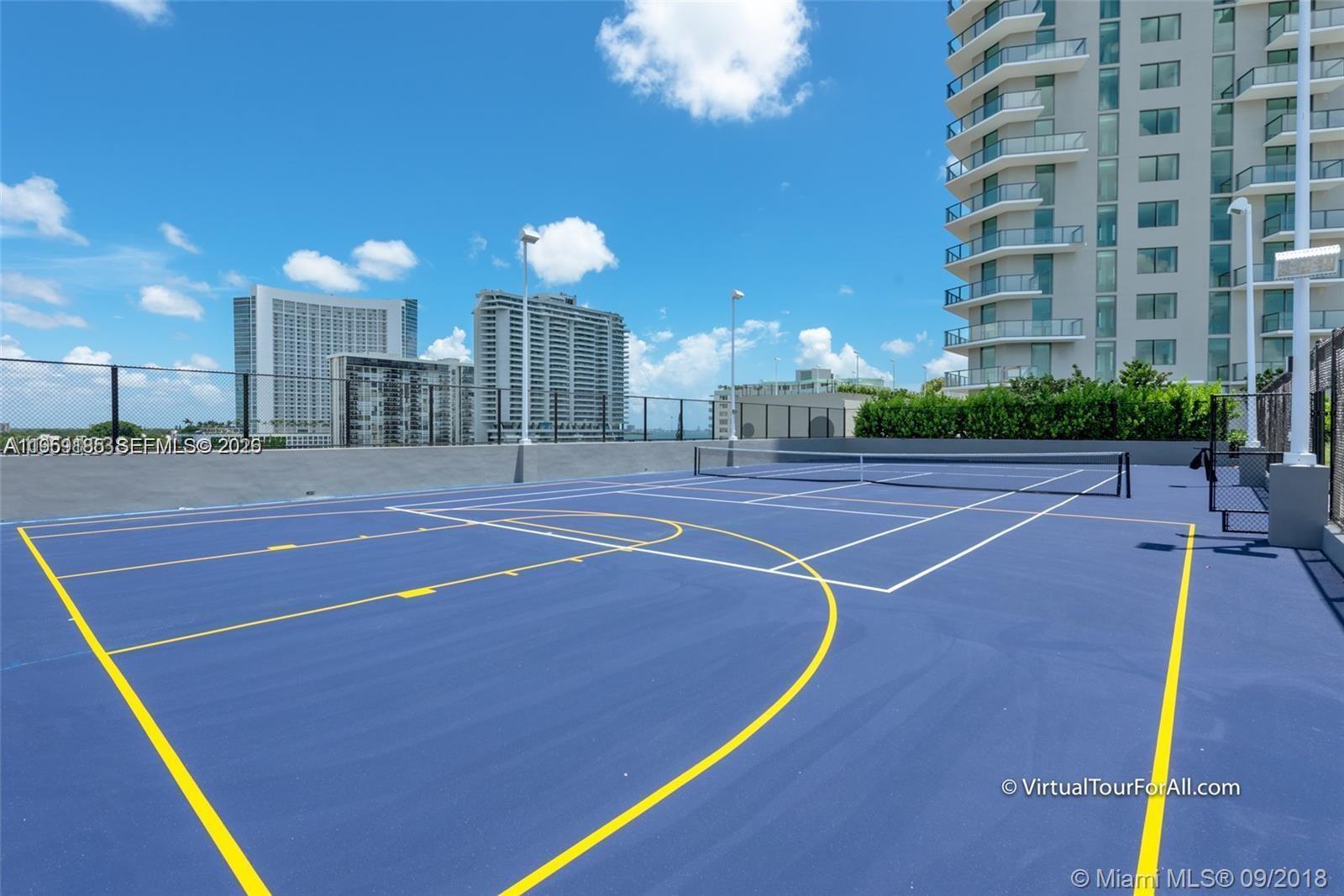 PARAISO BAYVIEWS CONDO - Residential