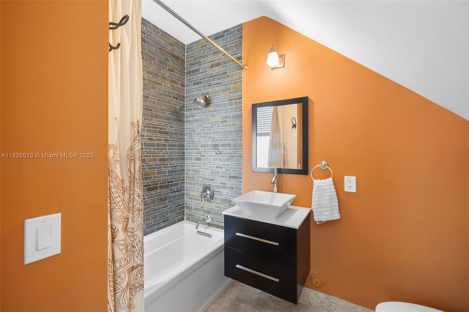 EVERGLADES LAND SALES CO - Residential