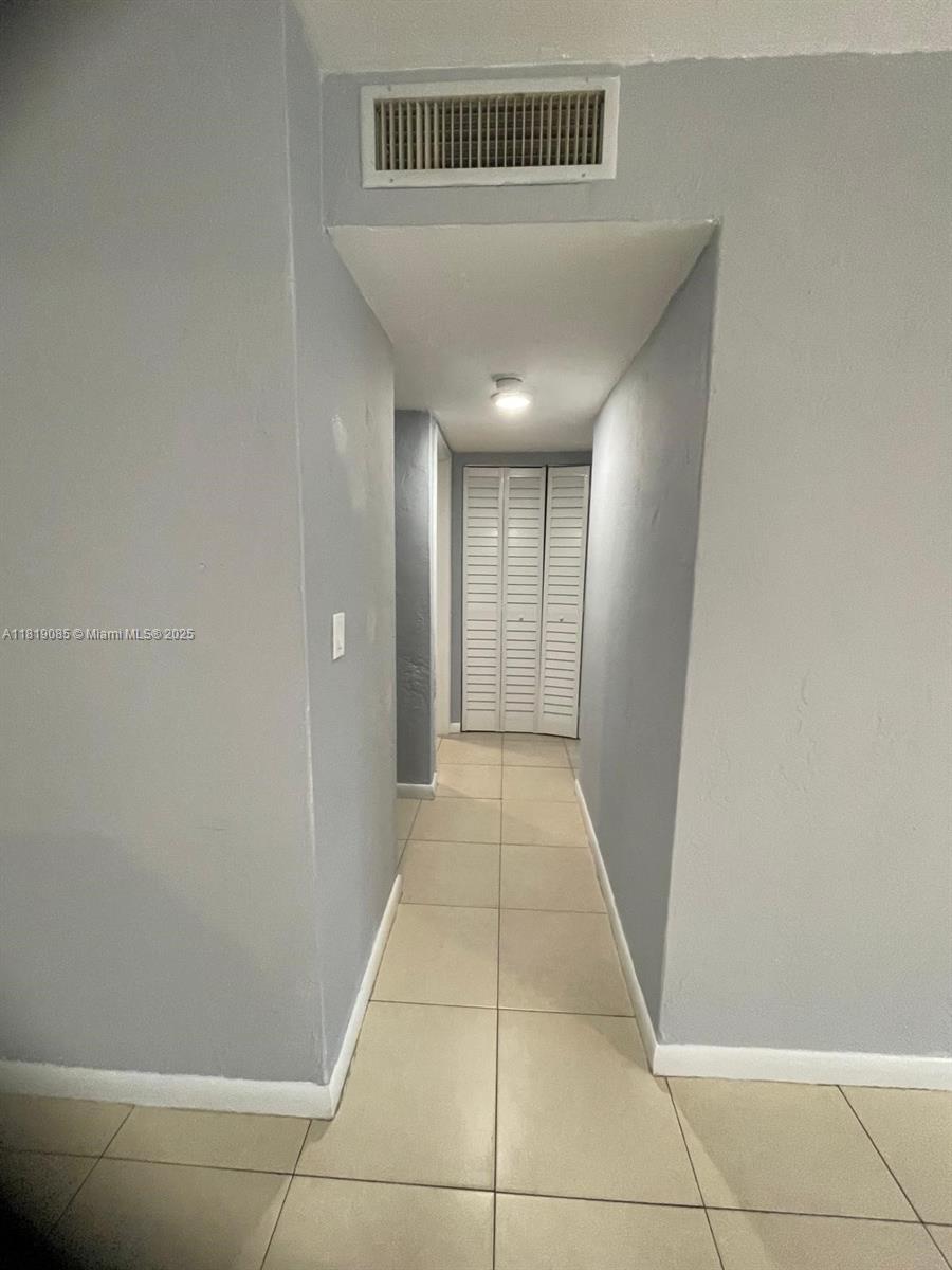 10903 N Kendall Dr 111