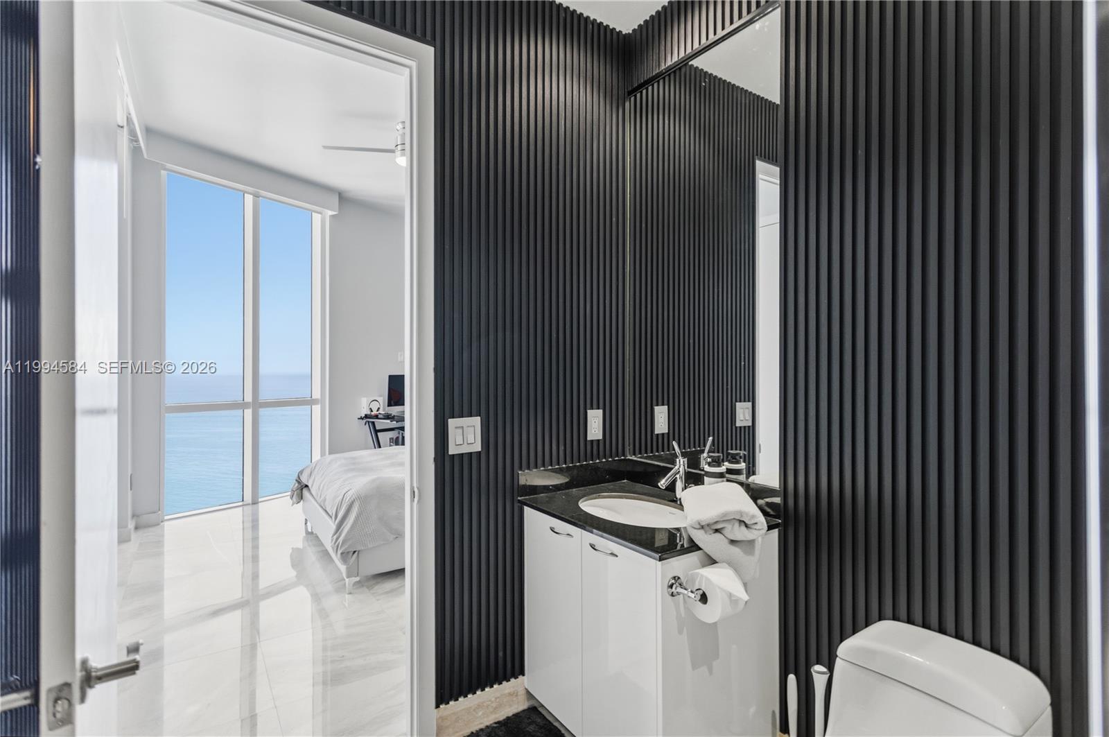 TDR TOWER III CONDO - Residential