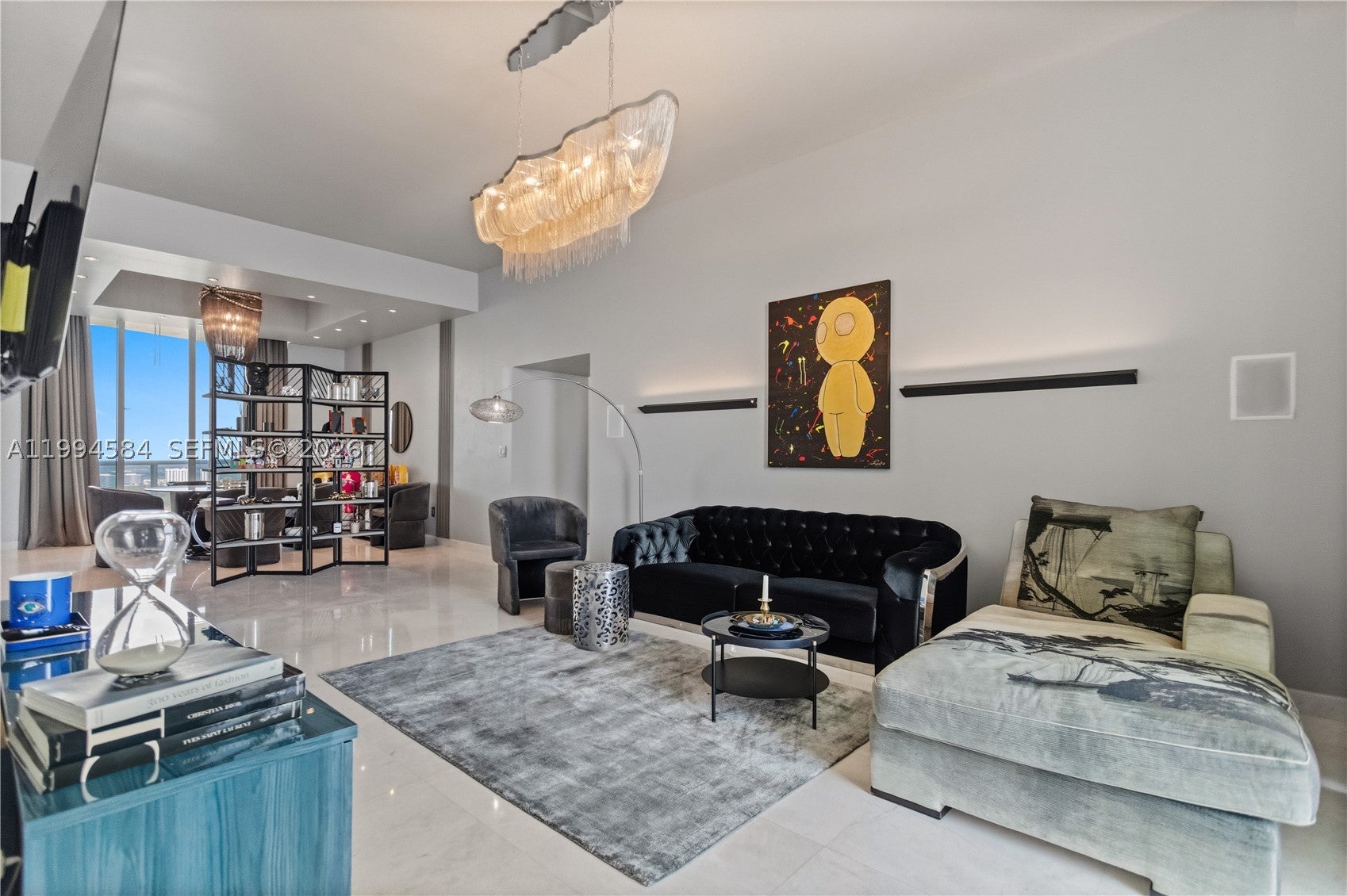 15811 Collins Ave 4004