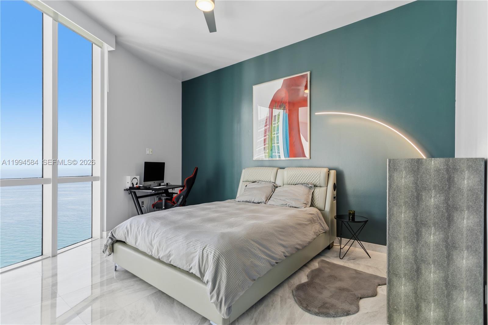 TDR TOWER III CONDO - Residential