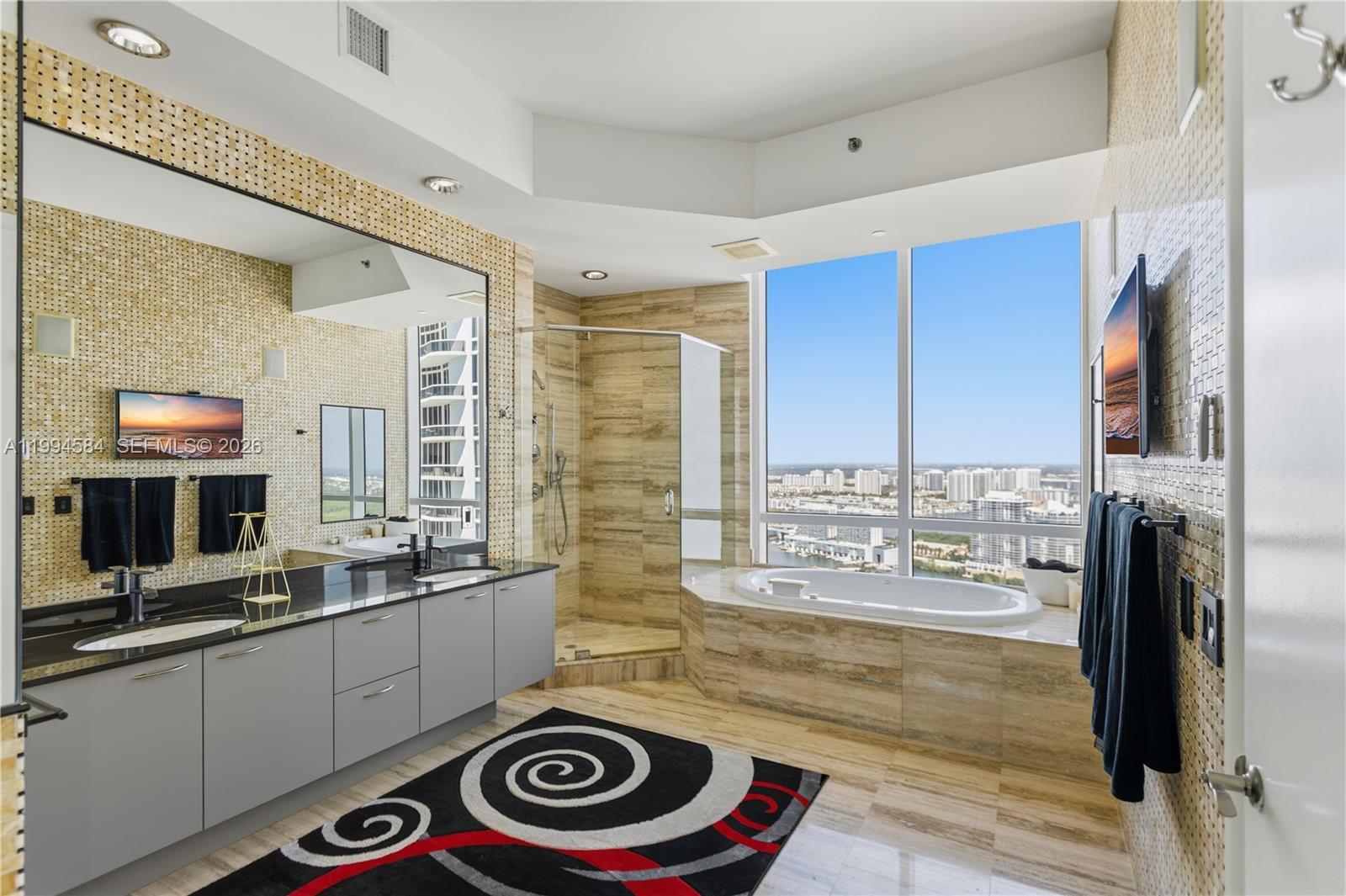 TDR TOWER III CONDO - Residential