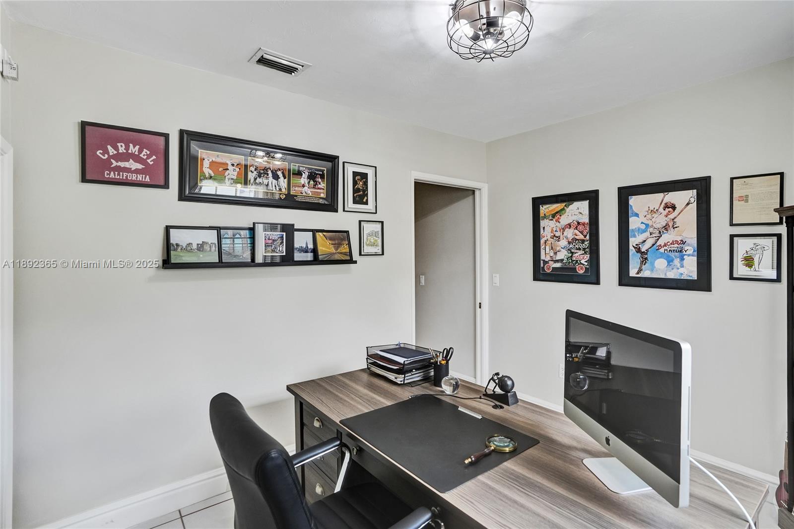DARLINGTON MANOR - Residential