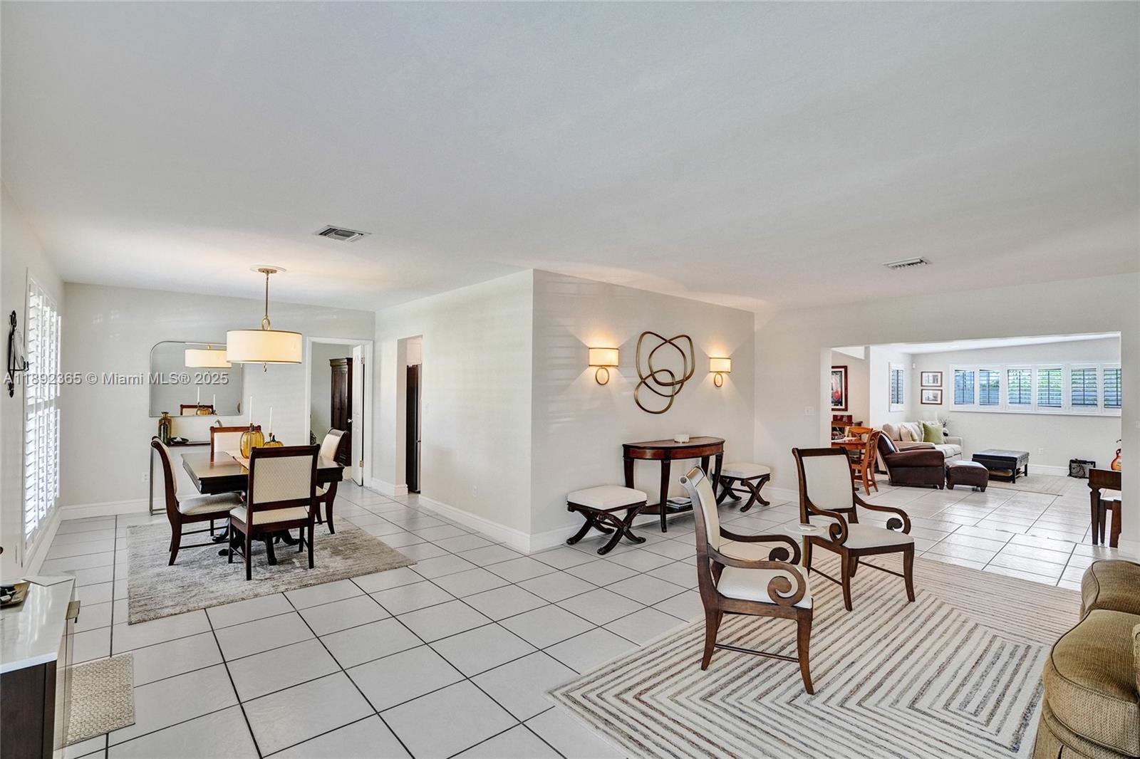 DARLINGTON MANOR - Residential