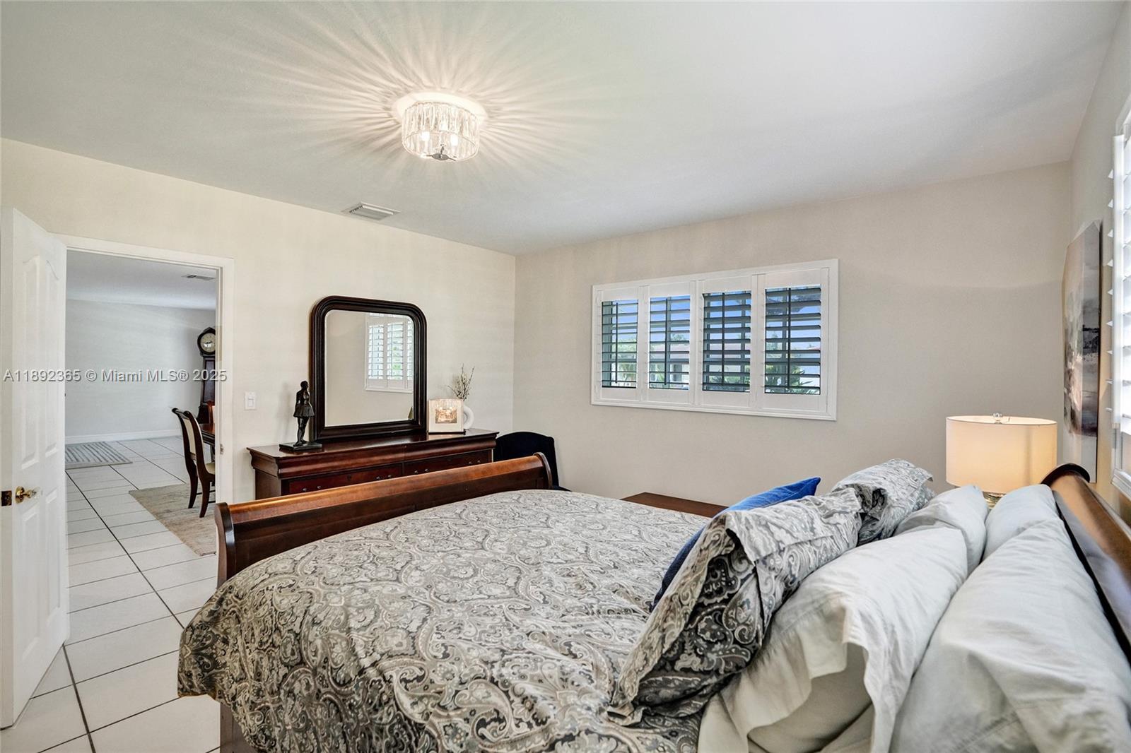 DARLINGTON MANOR - Residential
