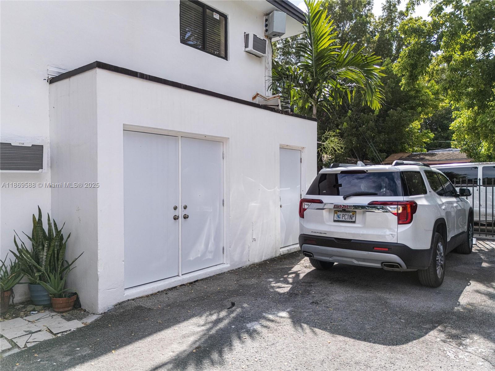 ROSE LAWN PK A SUB - Residential Income