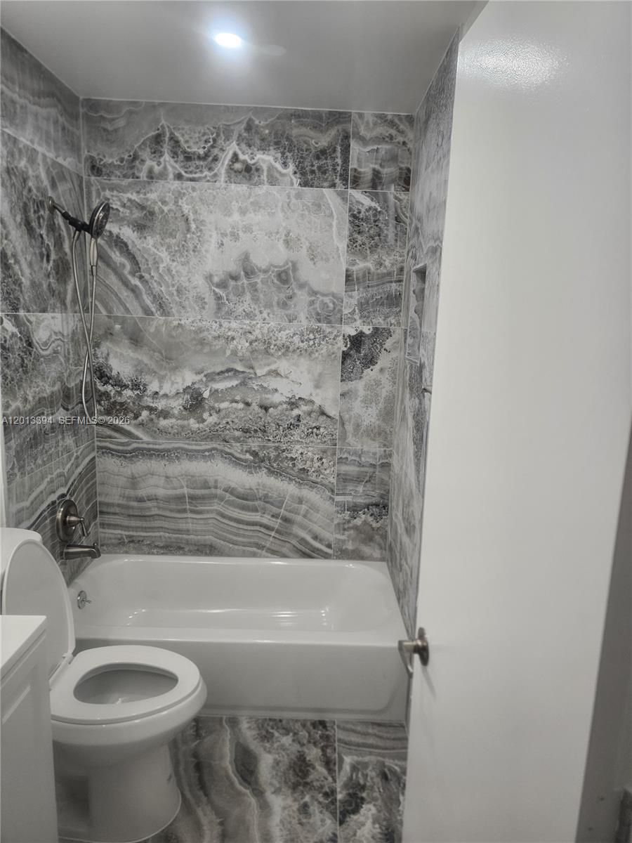 ROCK CREEK PHASE TWO - Residential Lease