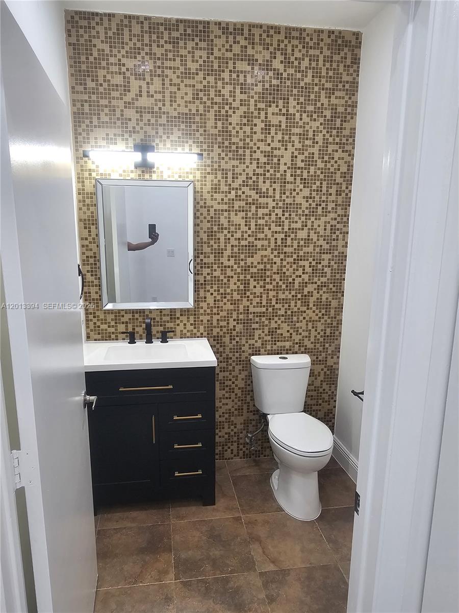 ROCK CREEK PHASE TWO - Residential Lease