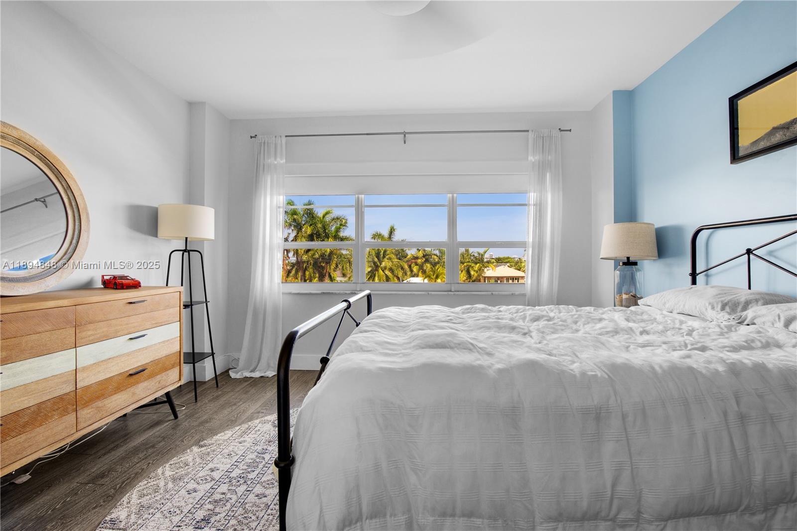 MARINE TOWER CONDO - Residential