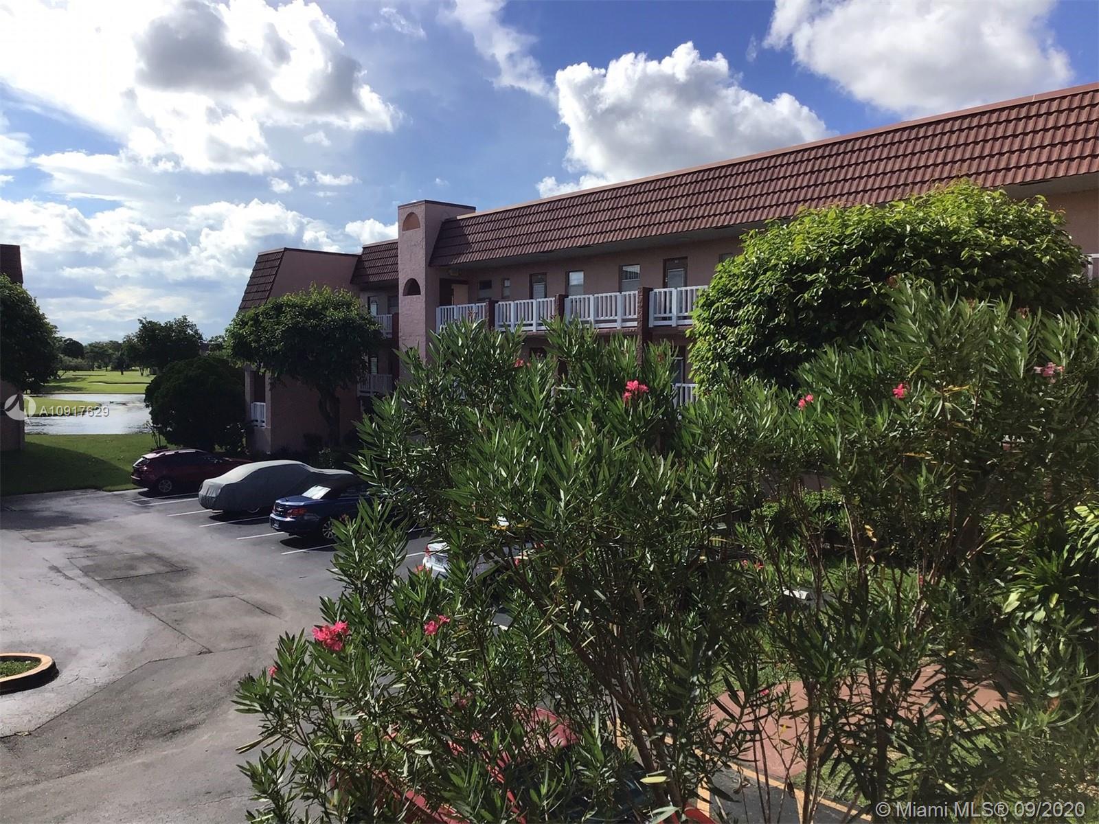 SUNRISE LAKES 118 CONDO - Residential