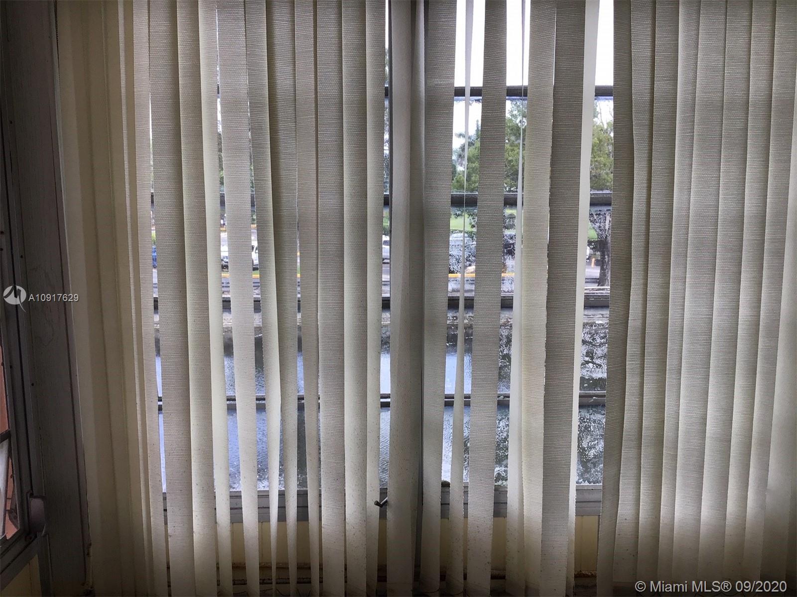 SUNRISE LAKES 118 CONDO - Residential