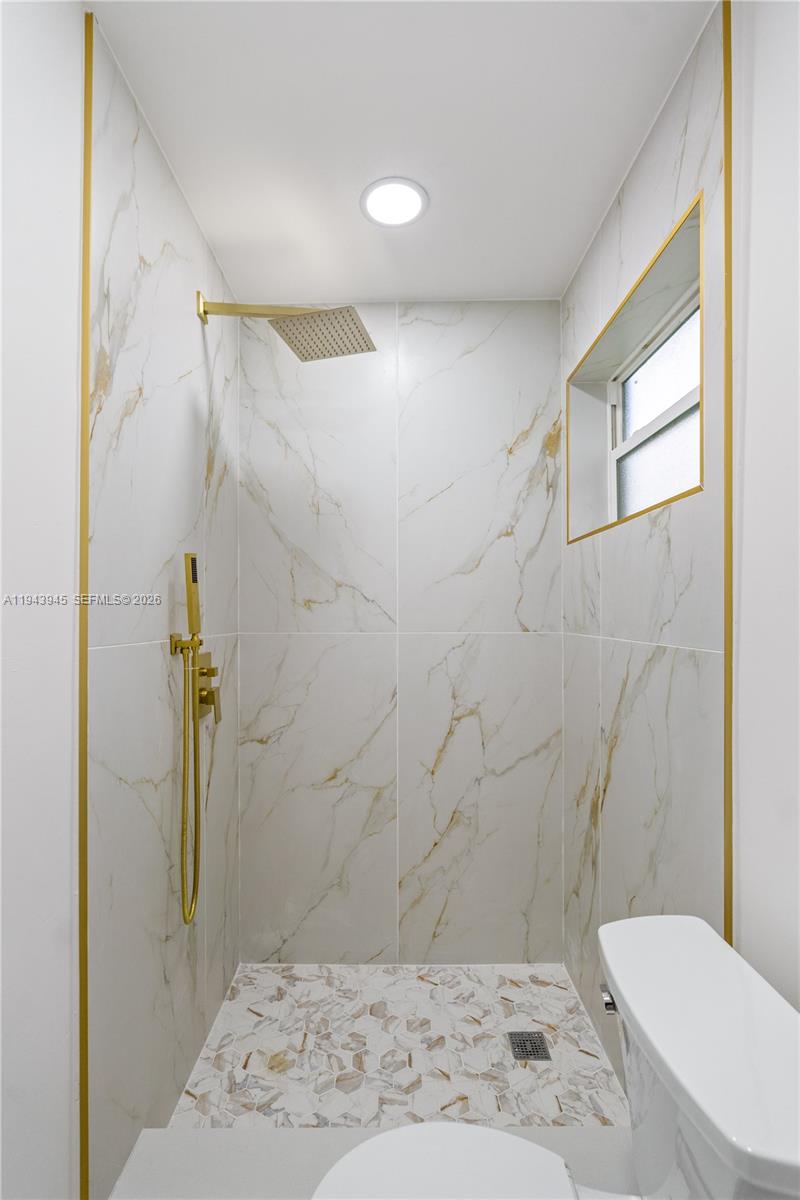 ORCHARD VILLA - Residential