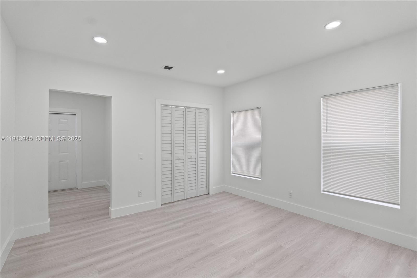 ORCHARD VILLA - Residential