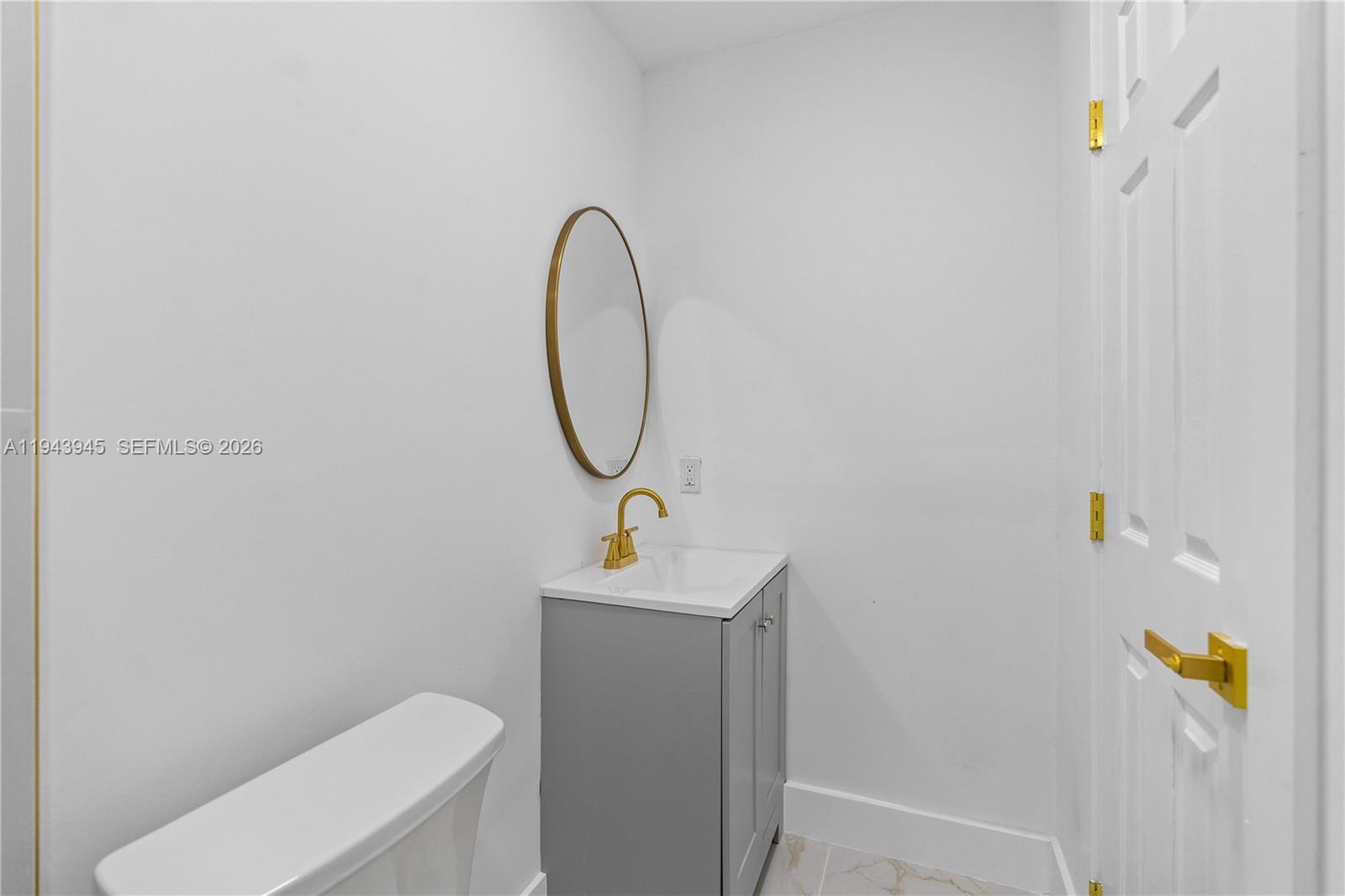 ORCHARD VILLA - Residential