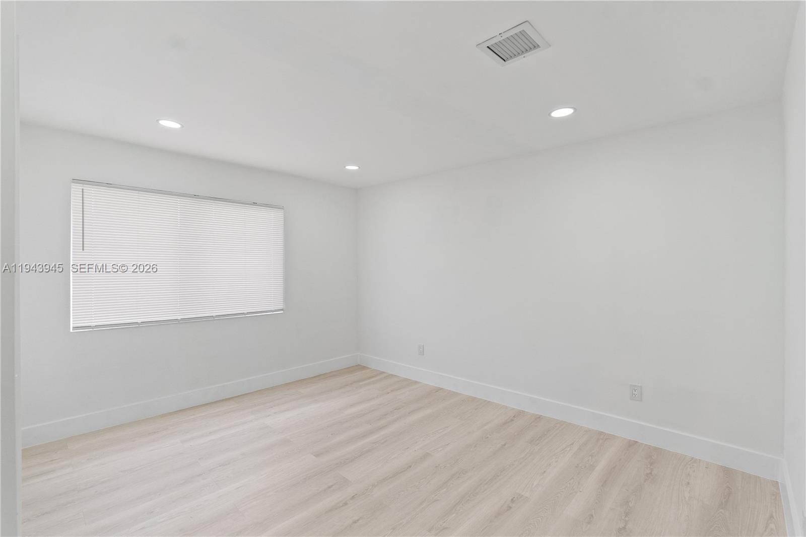 ORCHARD VILLA - Residential