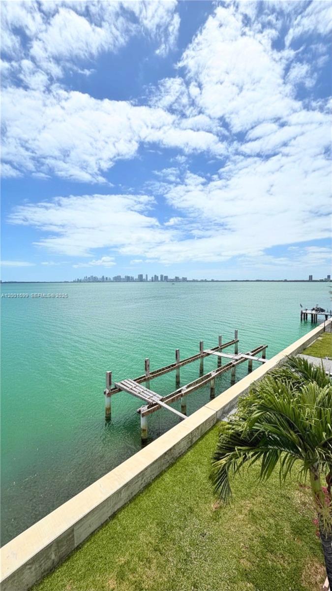 Treasure Island - Residential Lease