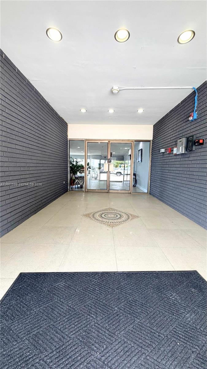 Treasure Island - Residential Lease