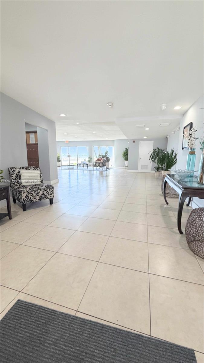 Treasure Island - Residential Lease