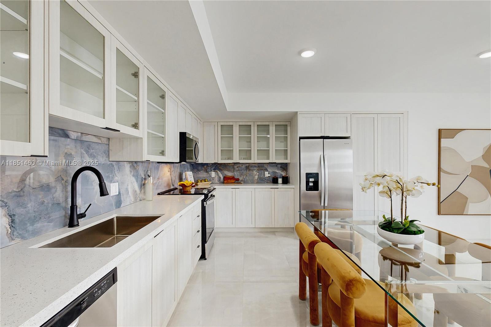 On Grandville - Residential