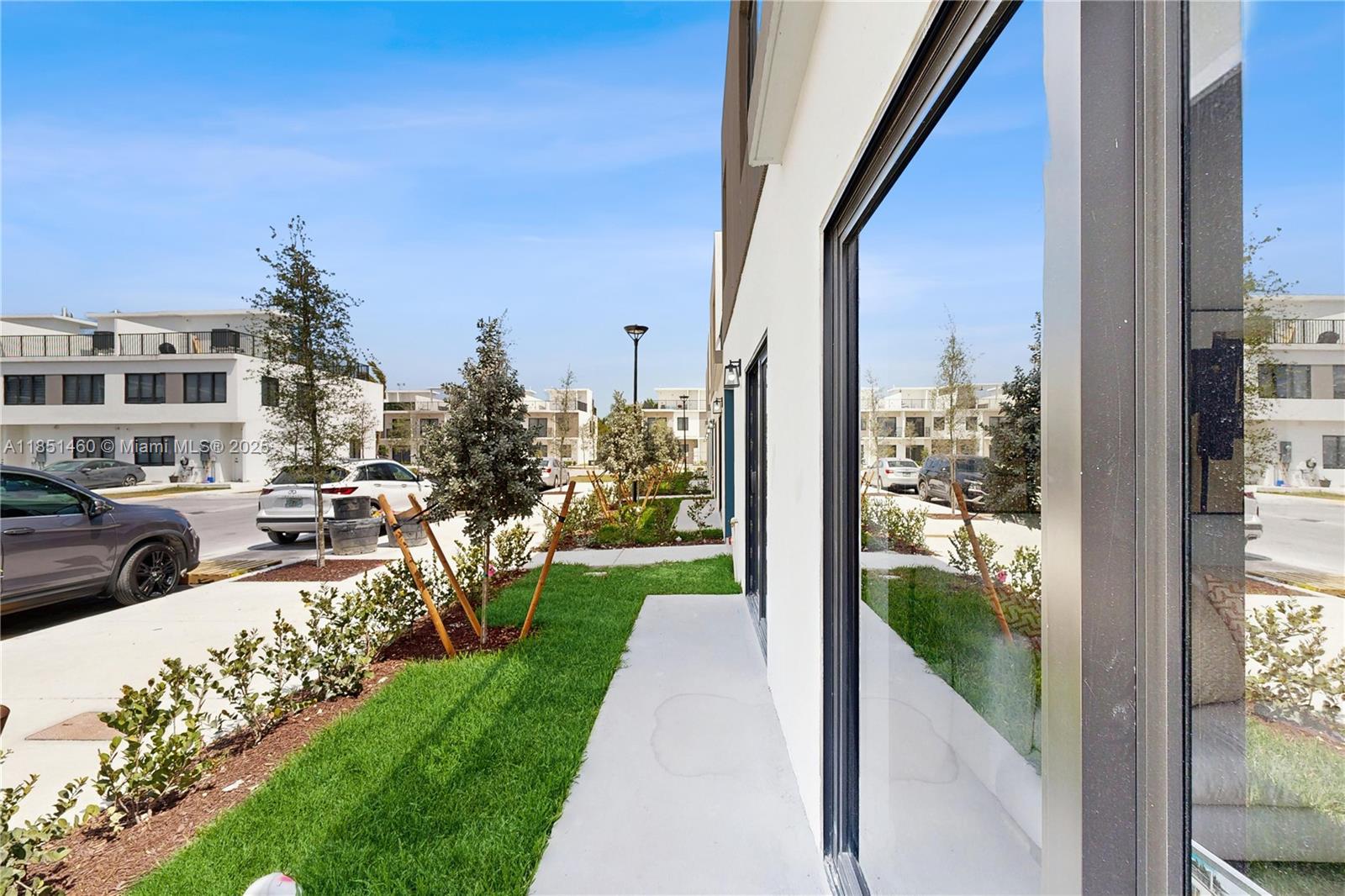 On Grandville - Residential