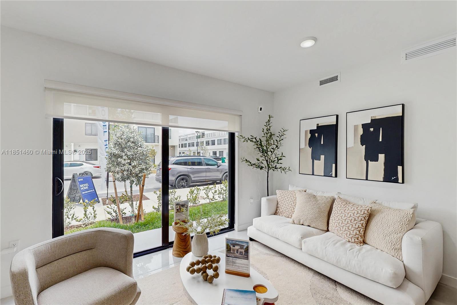 On Grandville - Residential