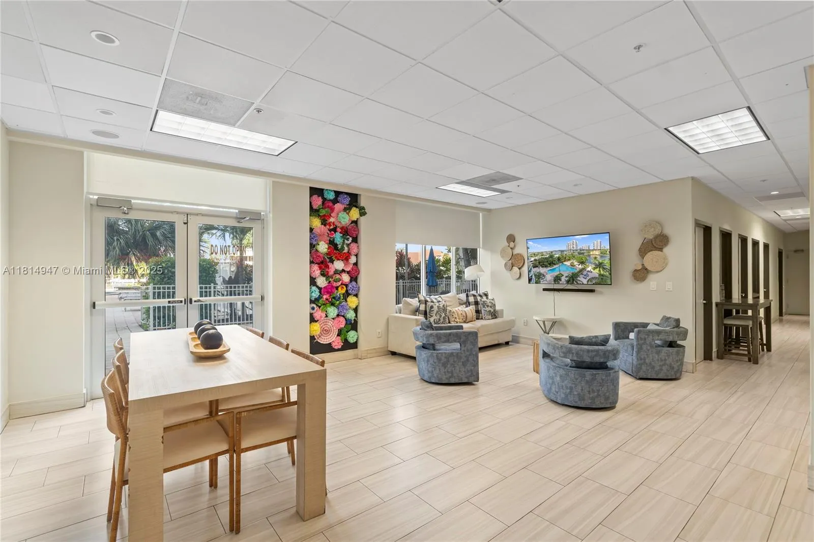 Sunny Isles Beach, Florida 33160, United States, 2 Bedrooms Bedrooms, ,2 BathroomsBathrooms,Residential,Active,143435