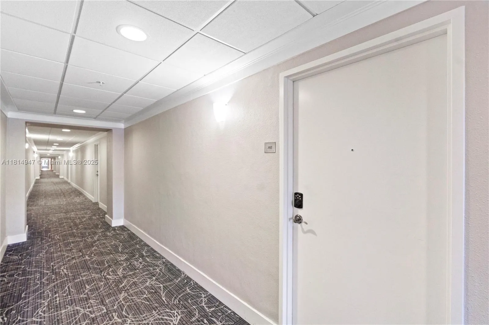 Sunny Isles Beach, Florida 33160, United States, 2 Bedrooms Bedrooms, ,2 BathroomsBathrooms,Residential,Active,143435