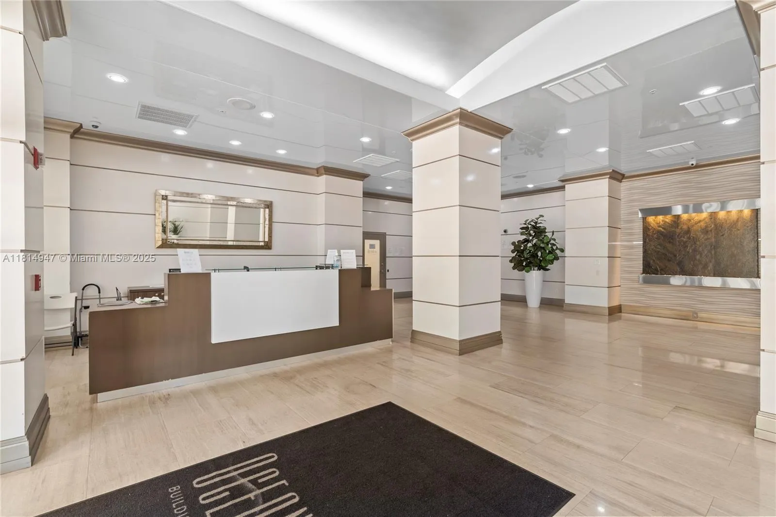 Sunny Isles Beach, Florida 33160, United States, 2 Bedrooms Bedrooms, ,2 BathroomsBathrooms,Residential,Active,143435