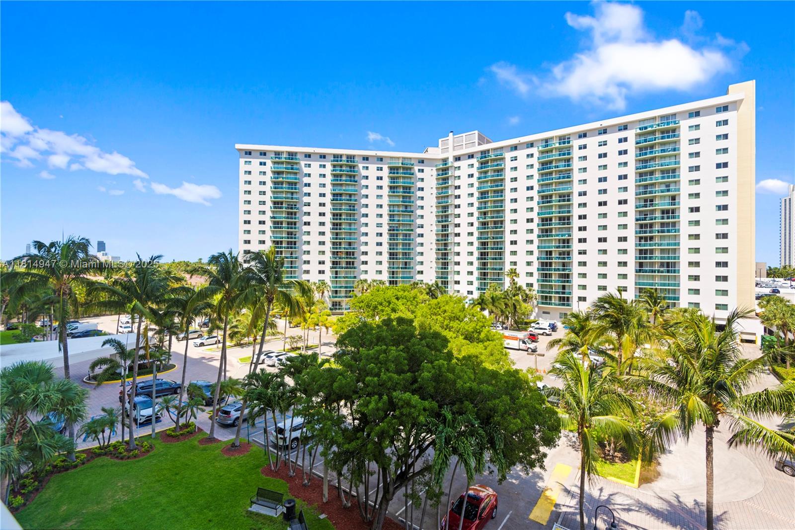 Property for Sale at 19390 Collins Ave 502, Sunny Isles Beach, Miami-Dade County, Florida - Bedrooms: 2 
Bathrooms: 2  - $435,000