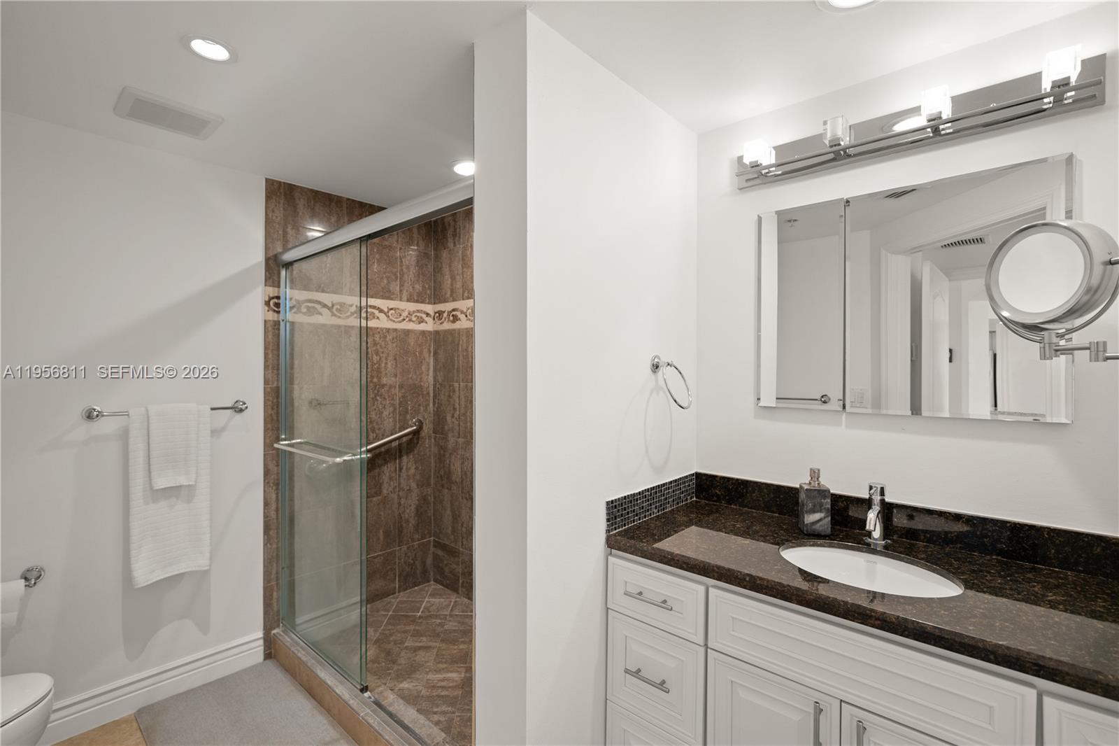 WAVERLY AT LAS OLAS CONDO - Residential