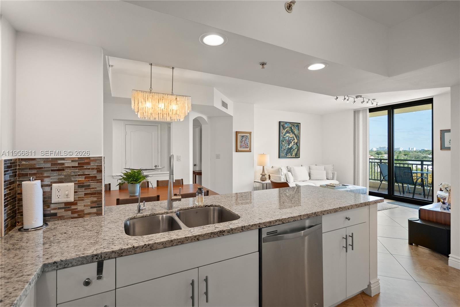 WAVERLY AT LAS OLAS CONDO - Residential