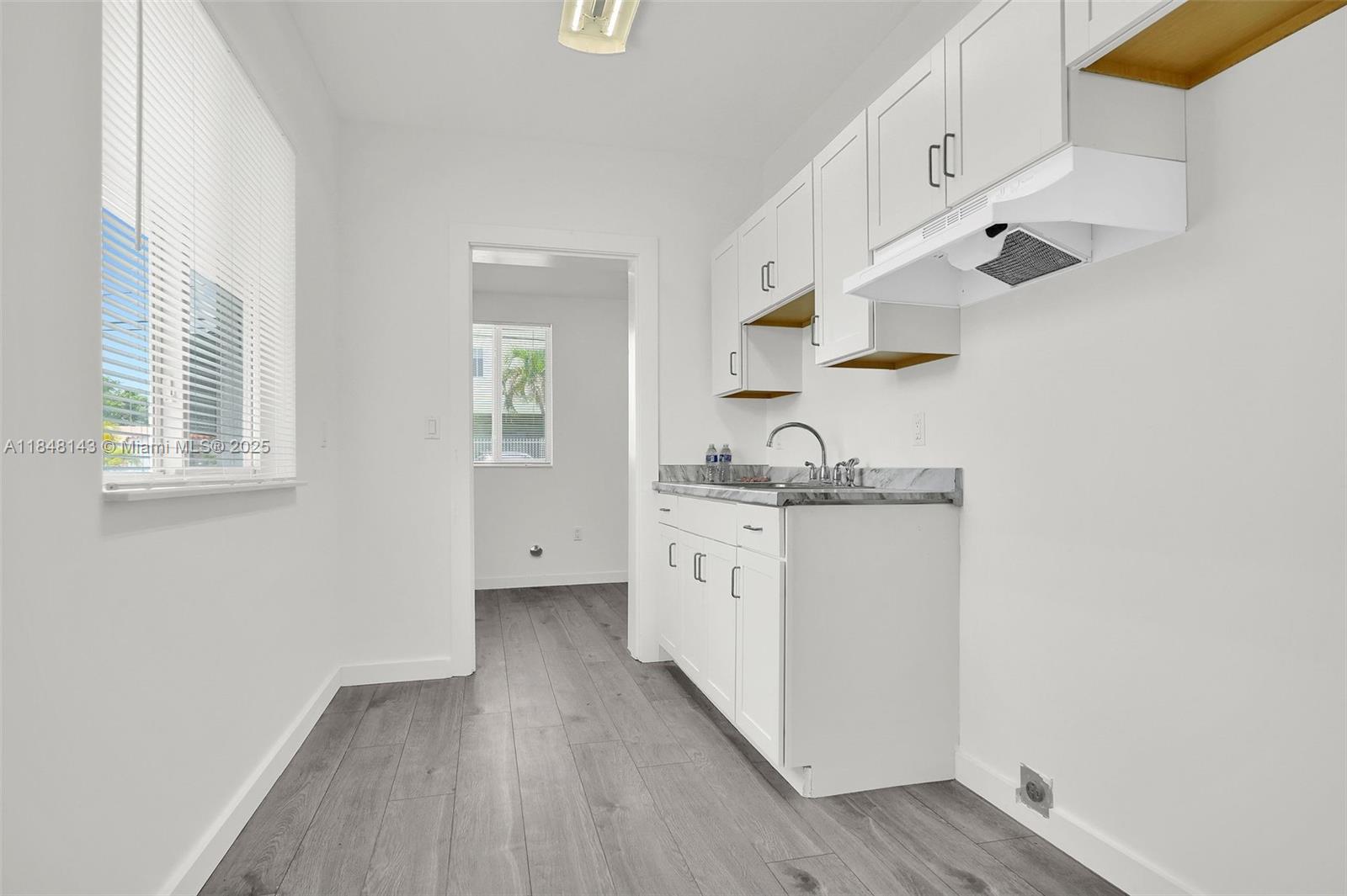 AUSTIN HEIGHTS - Residential Income