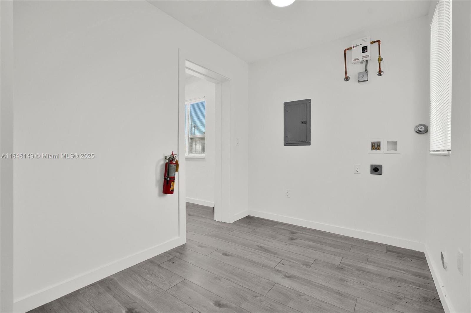 AUSTIN HEIGHTS - Residential Income