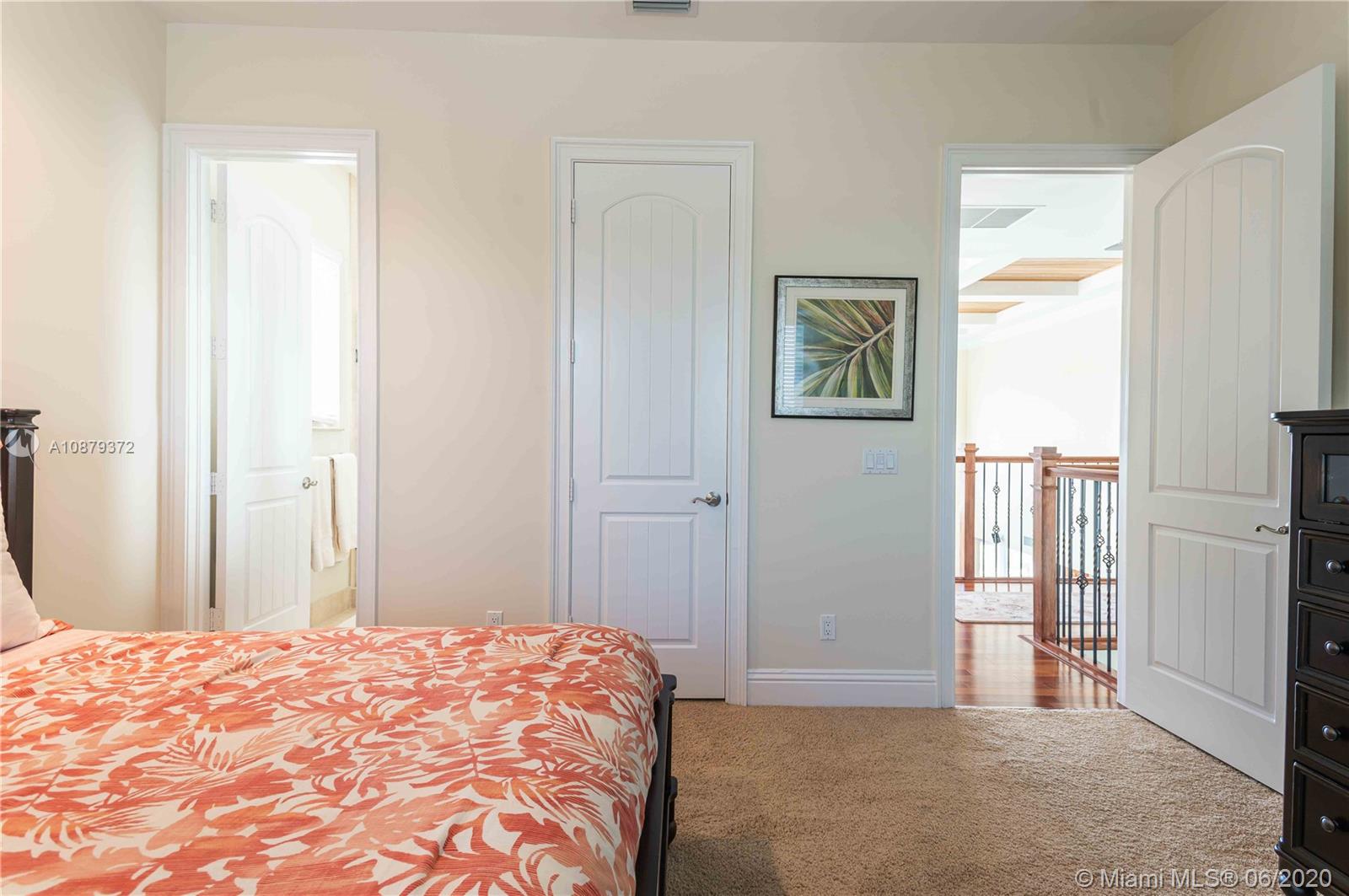 LAUDERDALE HARBORS SEC A - Residential