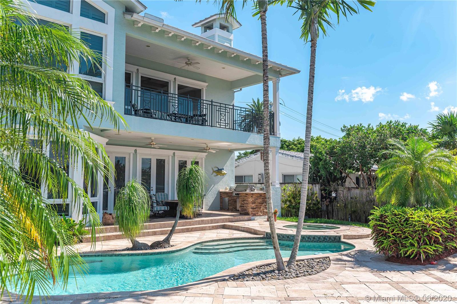 LAUDERDALE HARBORS SEC A - Residential