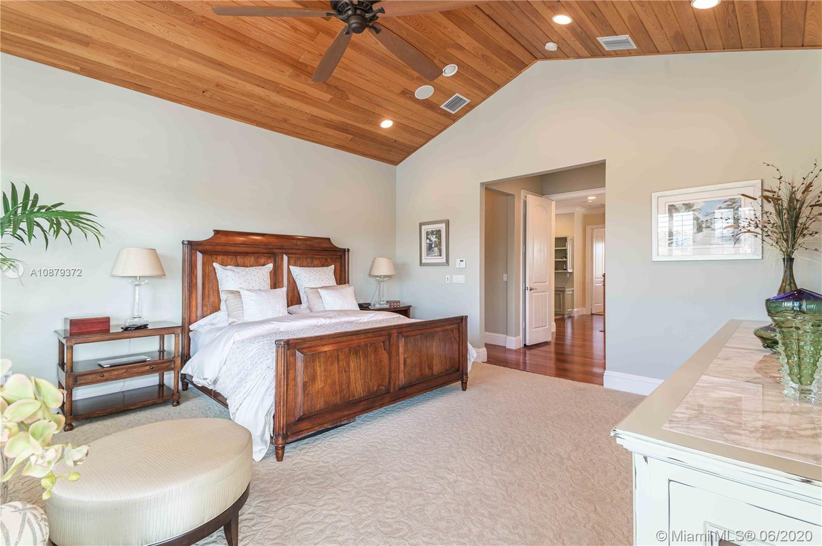 LAUDERDALE HARBORS SEC A - Residential