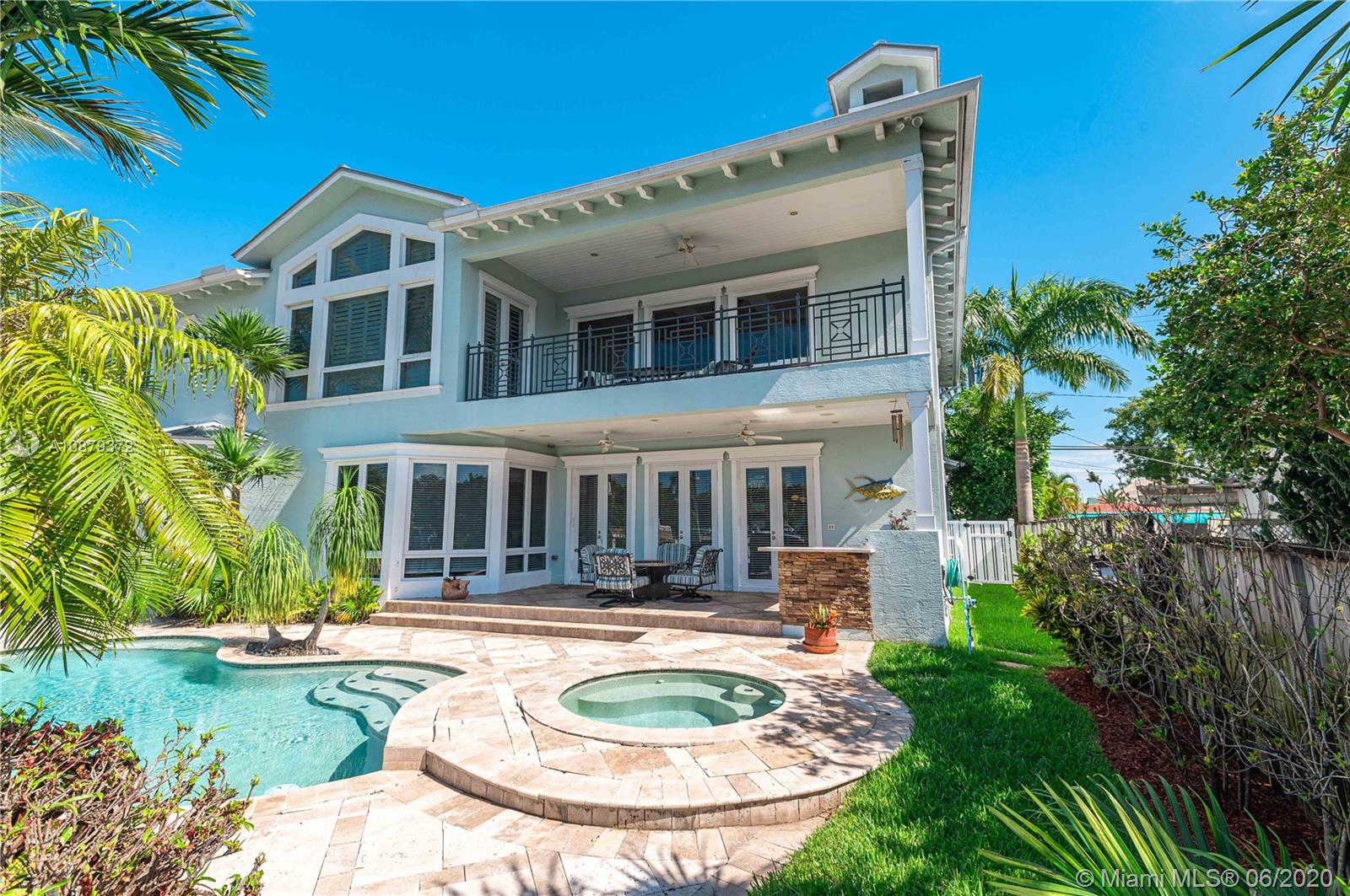 LAUDERDALE HARBORS SEC A - Residential