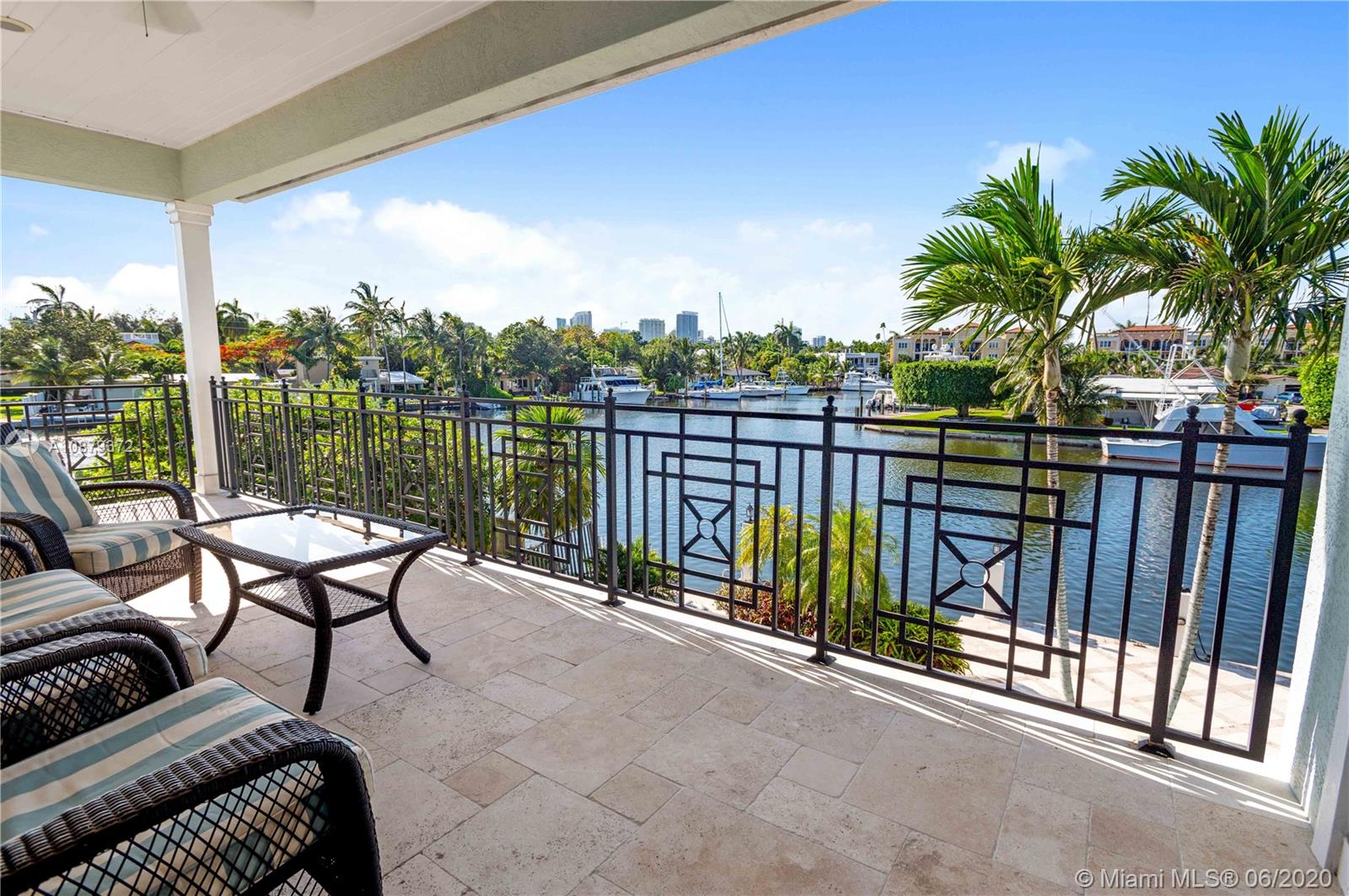 LAUDERDALE HARBORS SEC A - Residential