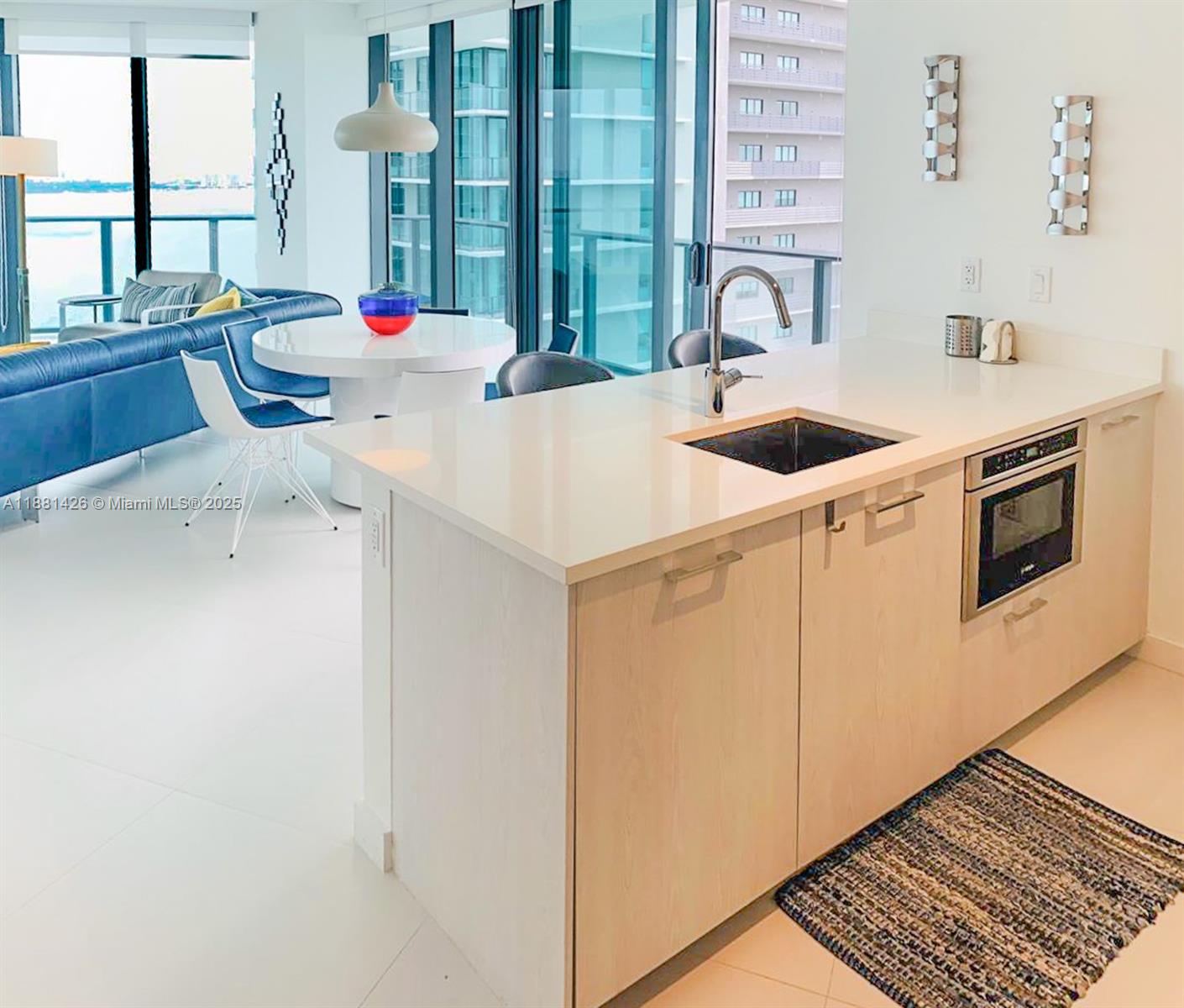 PARAISO BAYVIEWS CONDO - Residential Lease