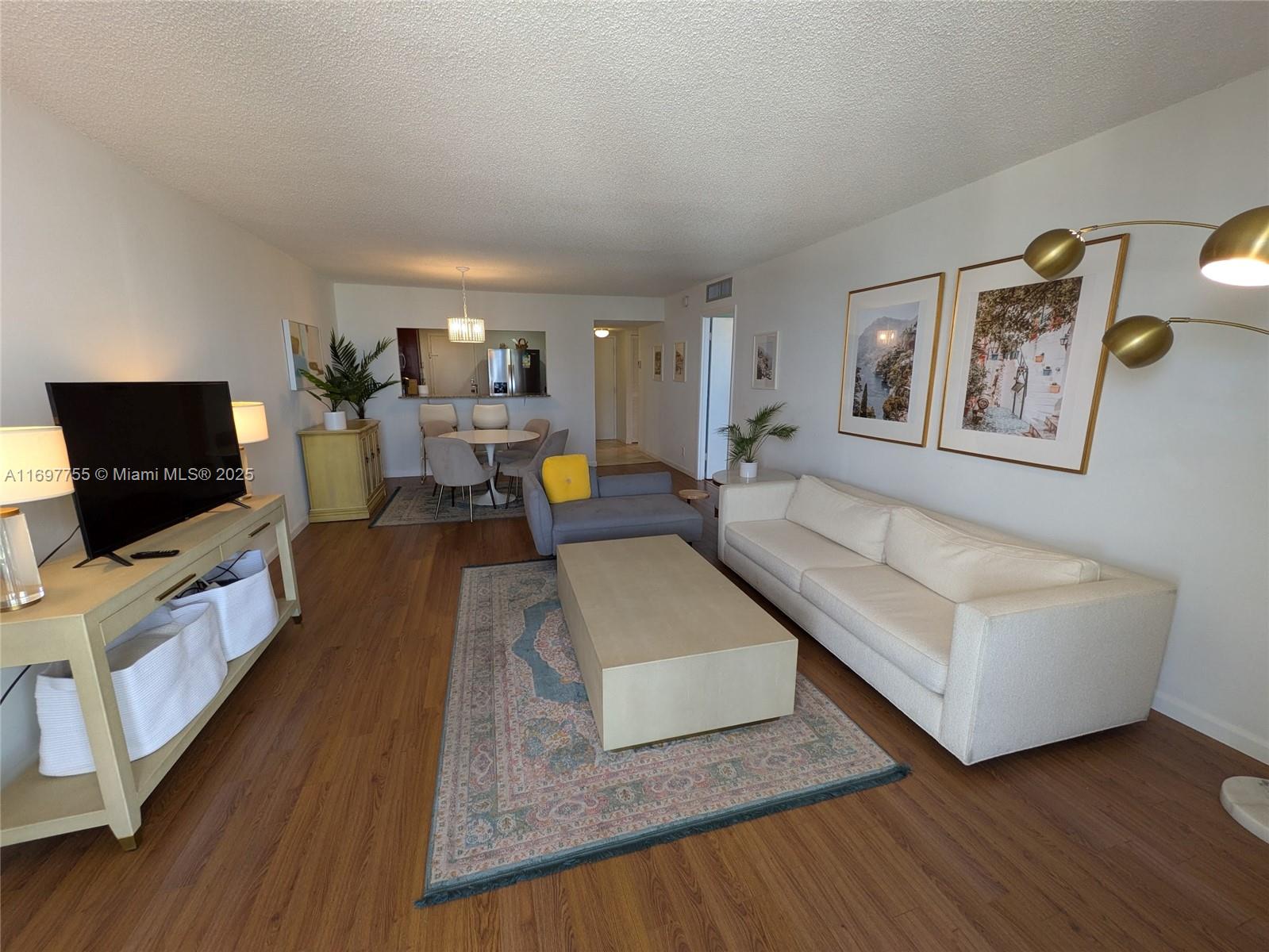 GOLDEN HORN CONDO - Residential