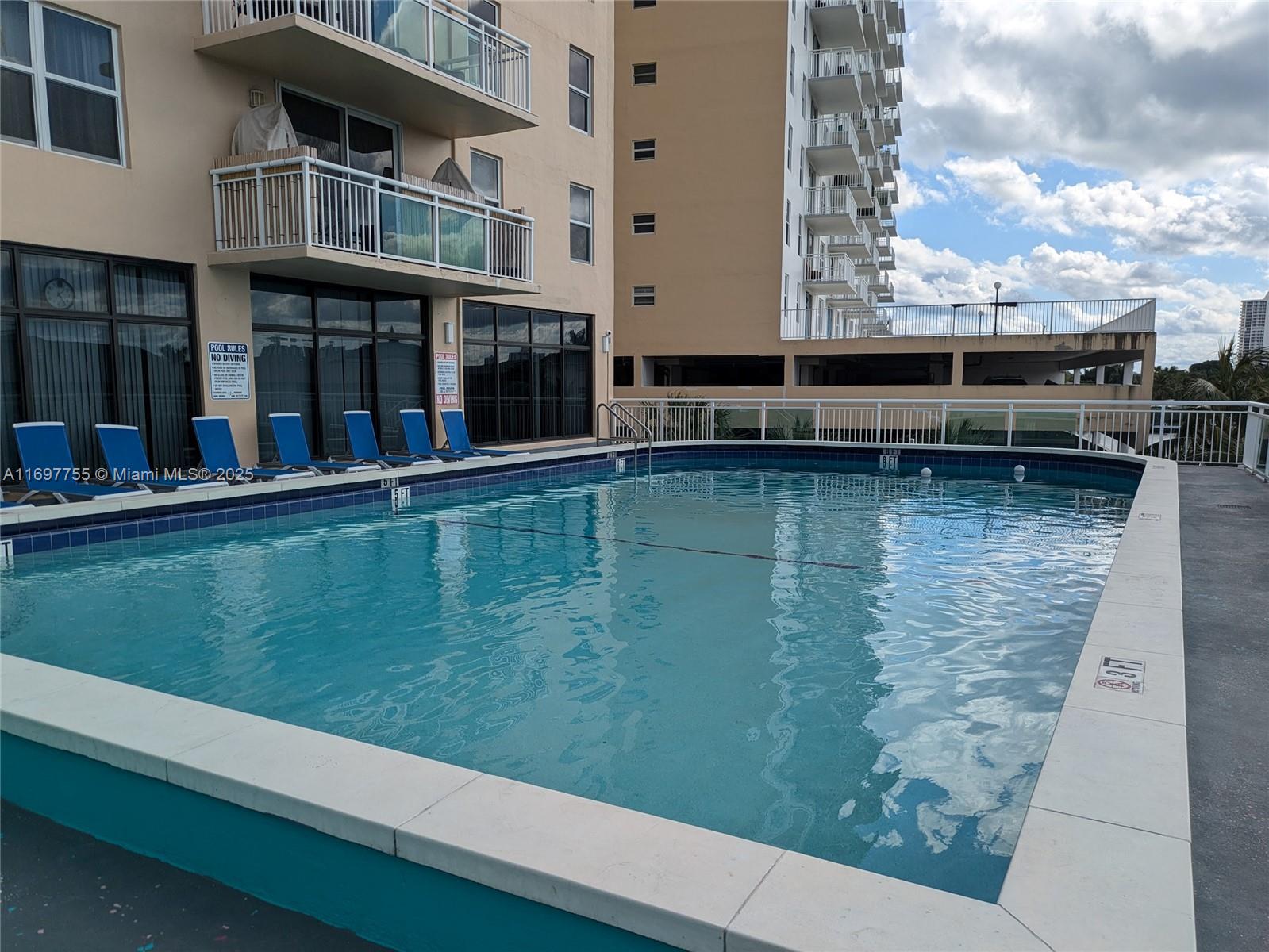 GOLDEN HORN CONDO - Residential