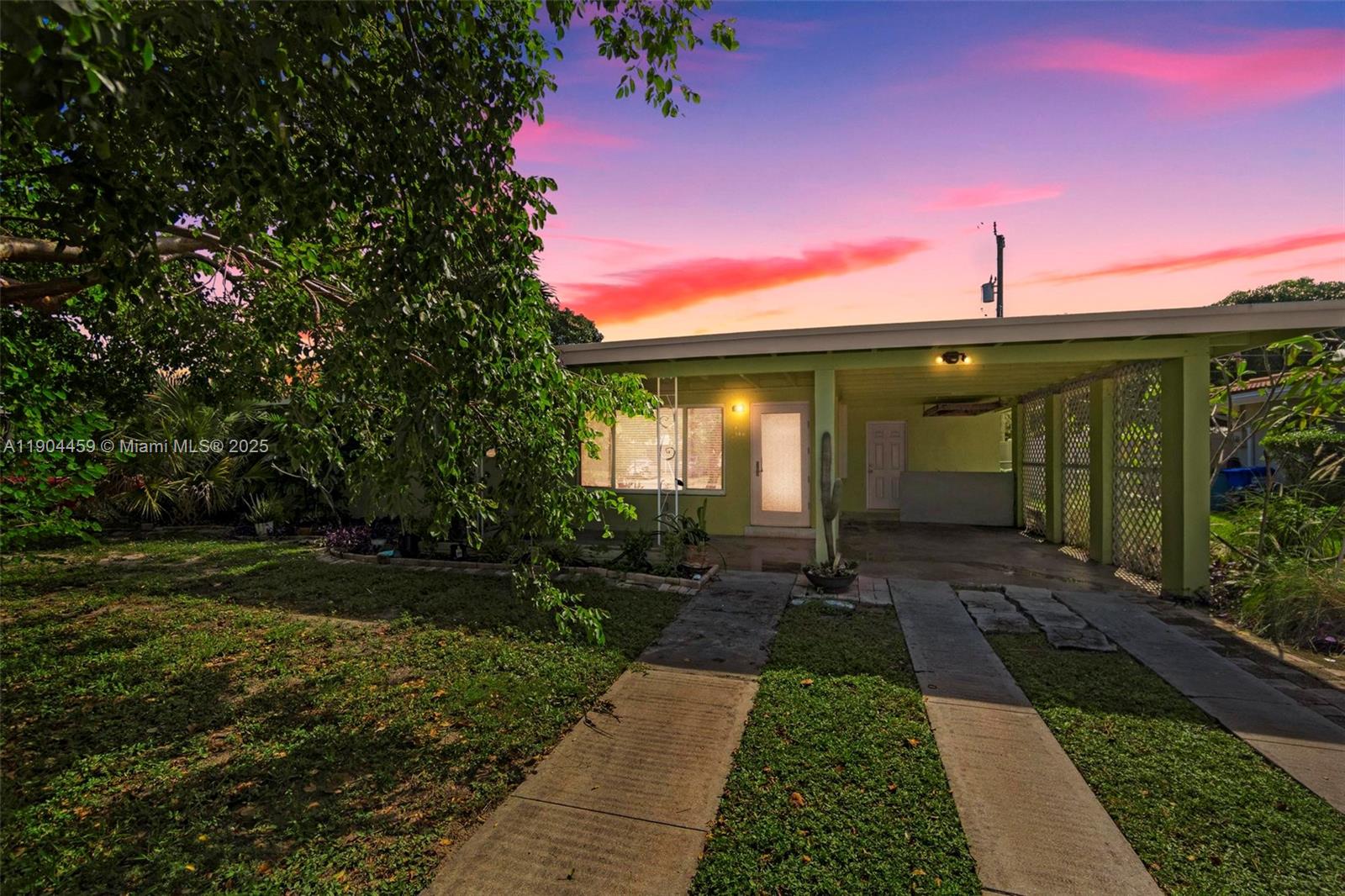 TOD ACRES COUNTRY CLUB SE - Residential