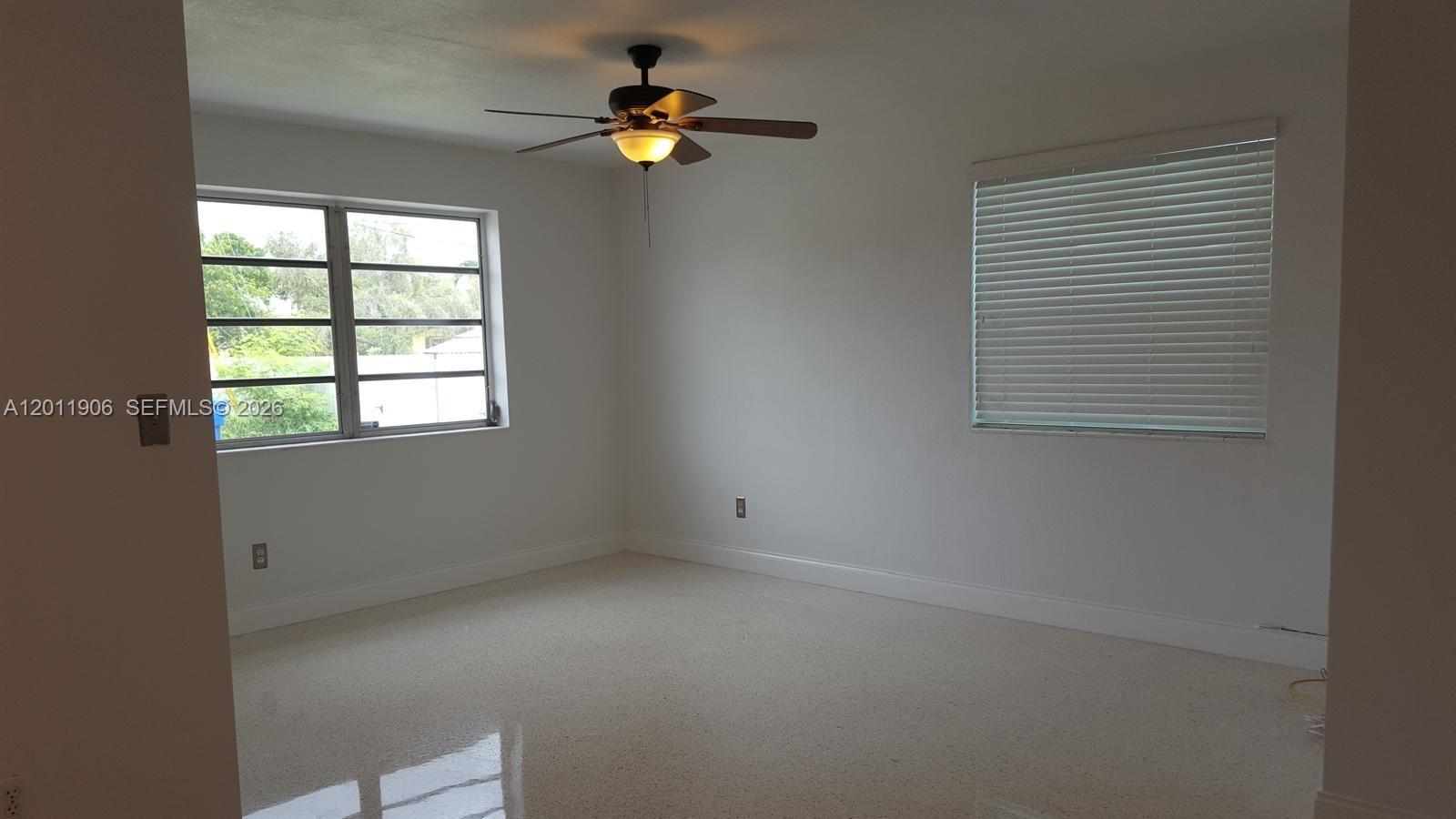 SOUTH BAY ESTATES - Residential Income