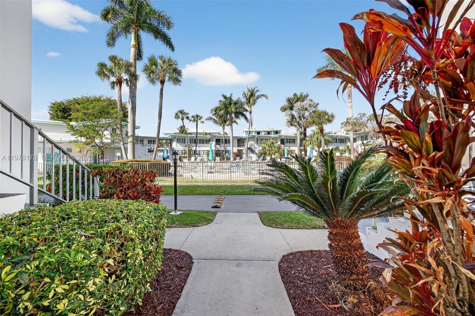 OASIS-NURMI ISLE CO-OP - Residential Lease